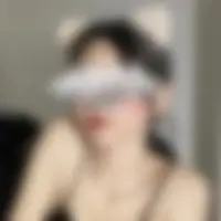 Camila, 27