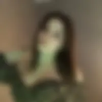 Violet, 27