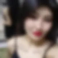 Claire, 29