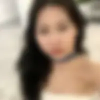 Maggie, 25